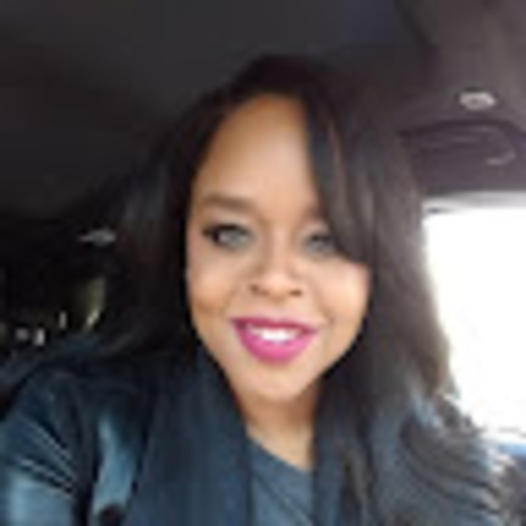 Meet your Posher, Jo - Picture 1 of 1